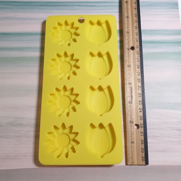 Silicone Flower Mold Crafting Baking Sunflower Tulip Yellow Candy Ice Soap Clay - Picture 3 of 5